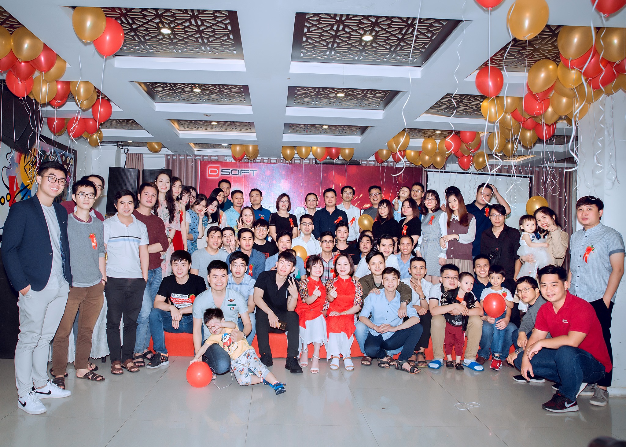 Year-End Party is coming, are you ready to dress up? D-softer
